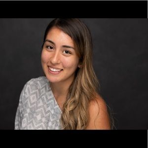 Meet your Posher, Alexandra